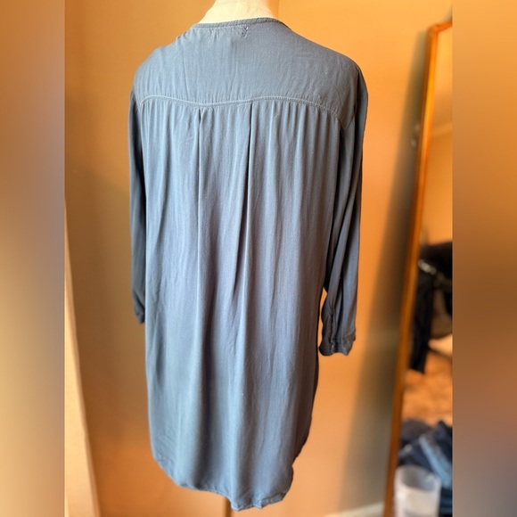 Cloth and Stone tunic - Picture 2 of 3